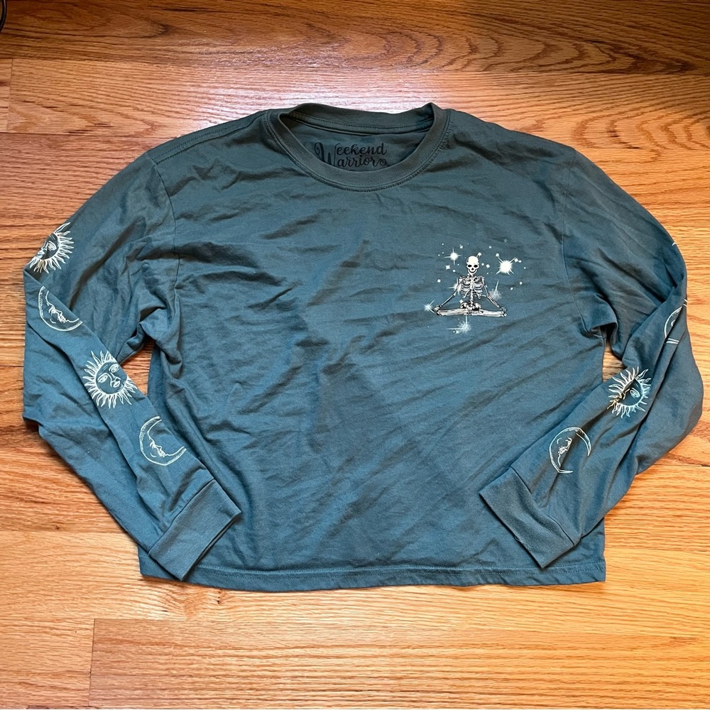 Weekend warriors skeleton yoga shirt size medium